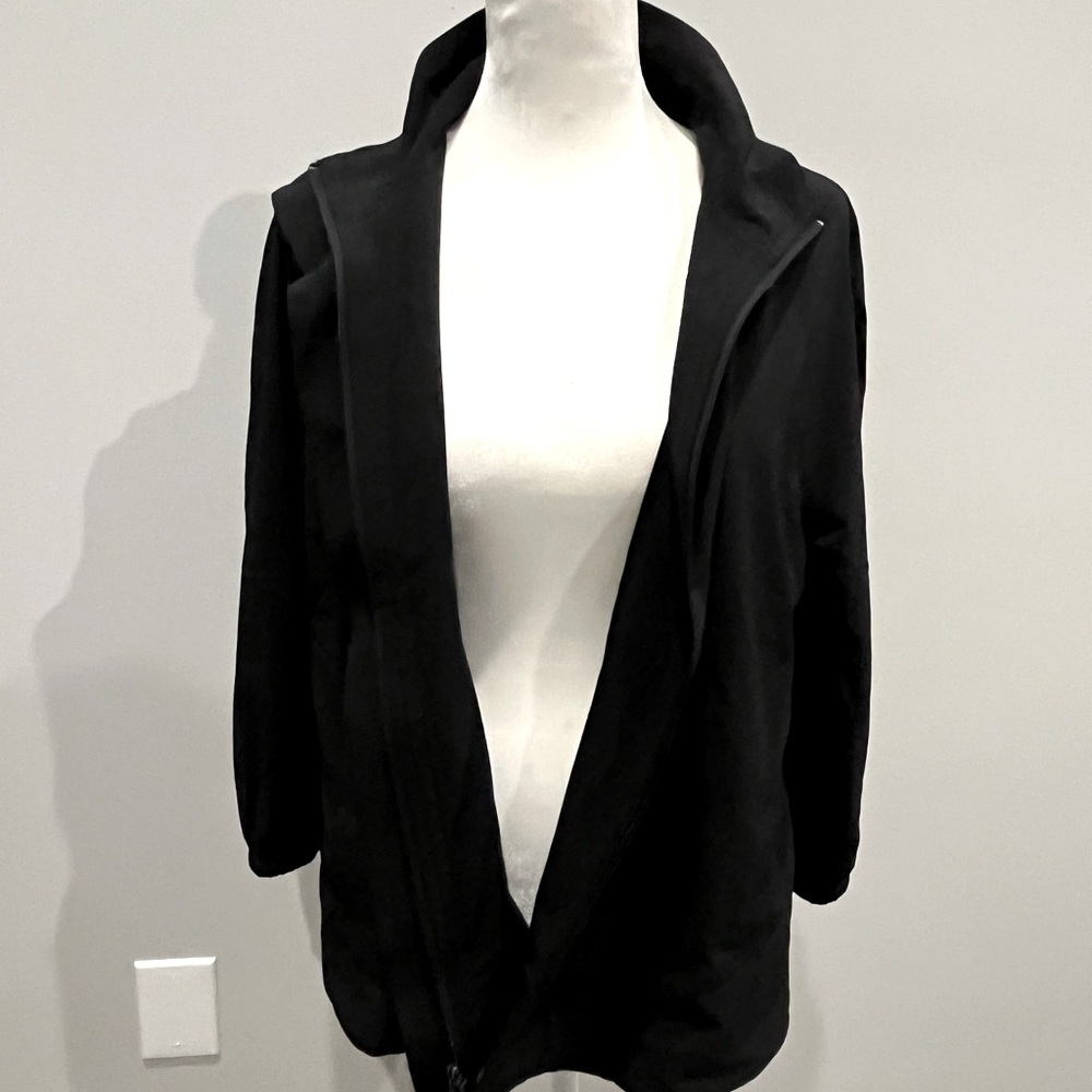 Chico’s Zenergy cropped jacket